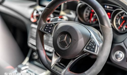 女销售卖车吃瓜视频,意外走红网络