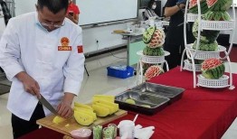 社会实践吃瓜群众视频,短视频中的社会现象观察